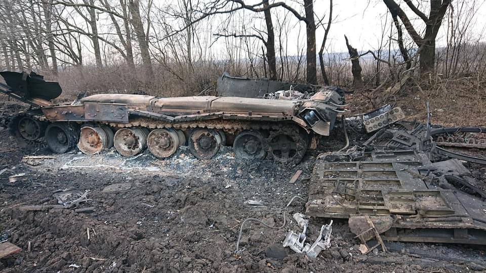 Росія визнала свою неспроможність воювати на кількох напрямках, - британський аналітик