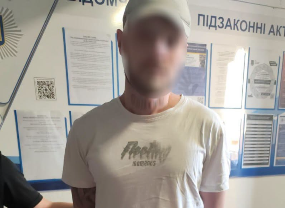 Погрожував ножем та відібрав пенсію: у Львові судитимуть рецидивіста за напад на жінку