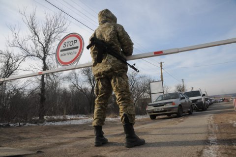 З семи КПВВ пропусків Донбасу, тільки один відчинено