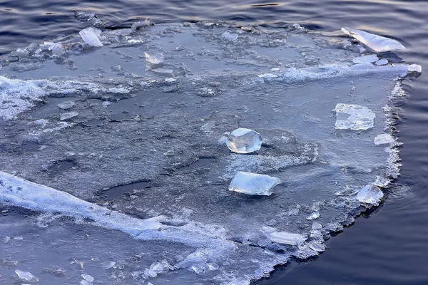 У вівторок до +10: не виходьте на кригу міських водойм