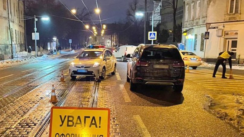 ДТП у Львові: внаслідок наїзду BMW загинув 65-річний чоловік