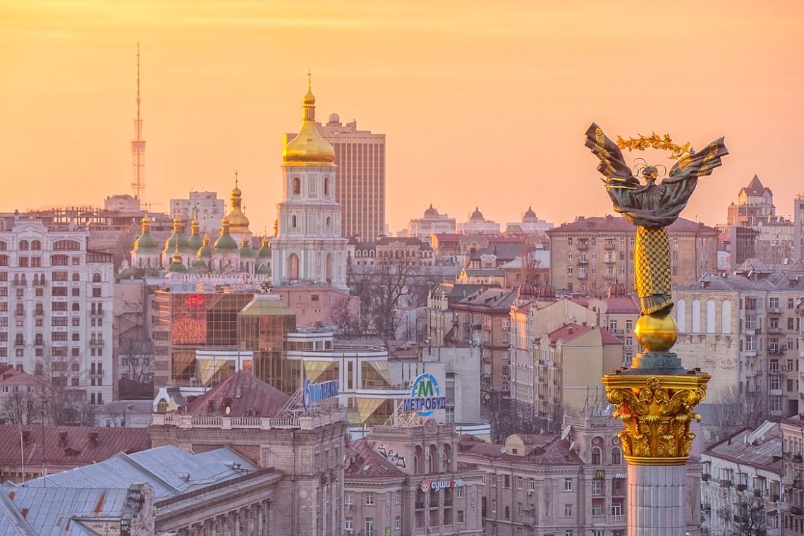 Київ у небезпеці, попри часткове відведення військ – Пентагон