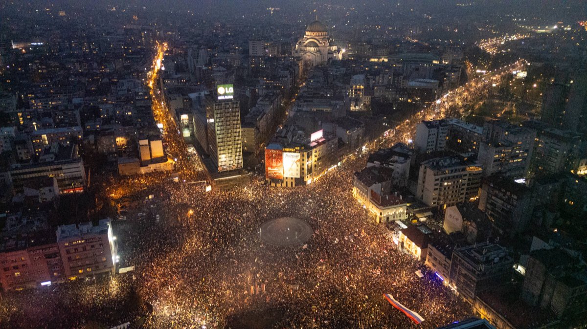 Масові протести в Белграді: заарештовано майже 80 осіб, є постраждалі