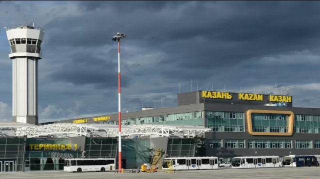 Аеропорт російської Казані раптово припинив роботу