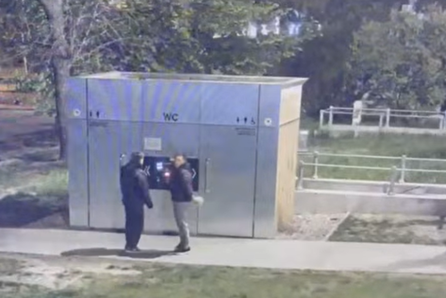 До львів'ян та гостей міста звернулись з незвичним закликом і показали скандальне відео