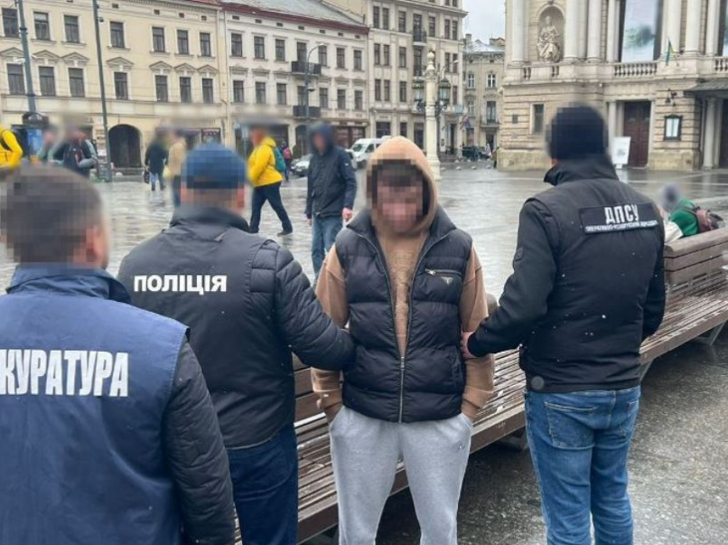 «Бізнес» 19-річного львів’янина: за статус «багатодітного батька» платили 10 тисяч доларів