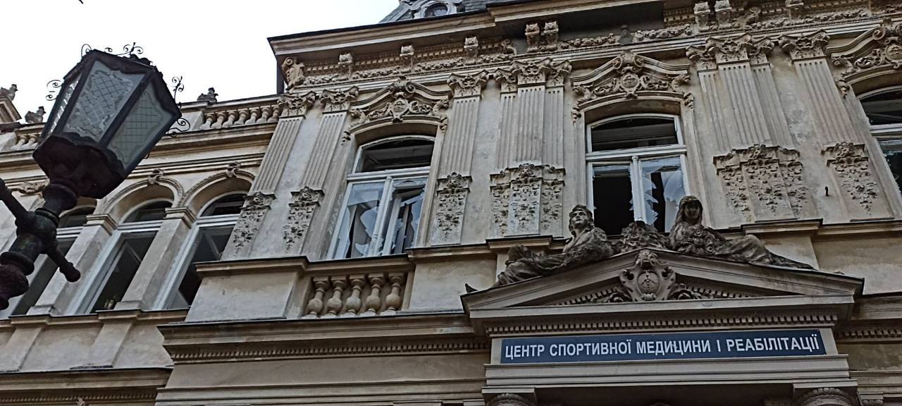 У Львові пошкоджені щонайменше сім пам'яток архітектури: фото наслідків