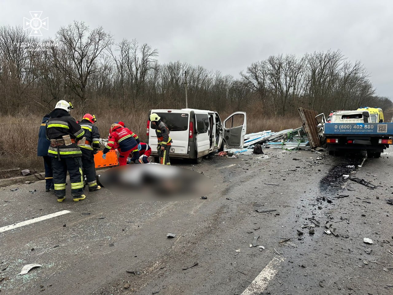 Потрійна ДТП на Харківщині: шестеро людей загинули, п’ятеро травмованих