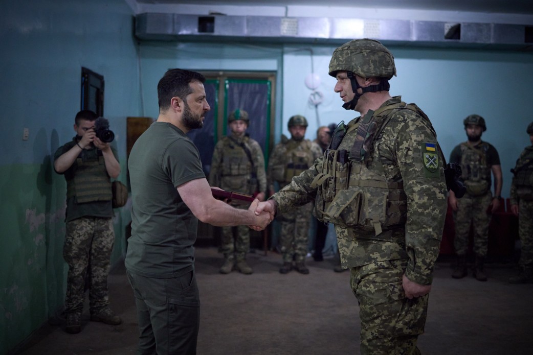 Зеленський відвідав підрозділи ЗСУ в Донецькій області