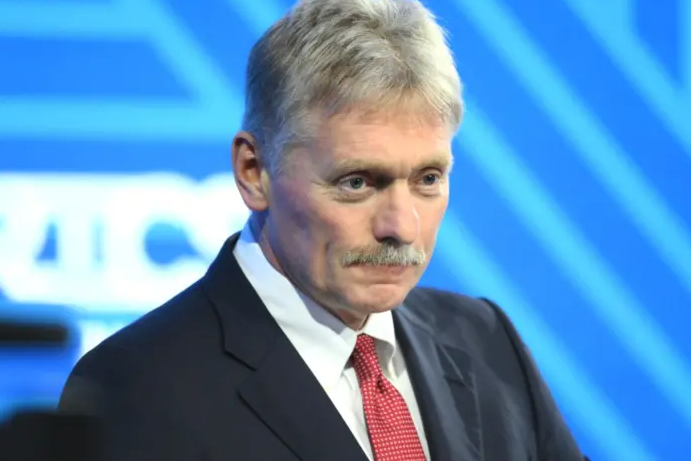 У Кремлі відреагував на призупинення Трампом військової допомоги Україні