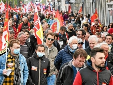 У Франції оголосили загальнонаціональний страйк. Вимагатимуть підвищення зарплат