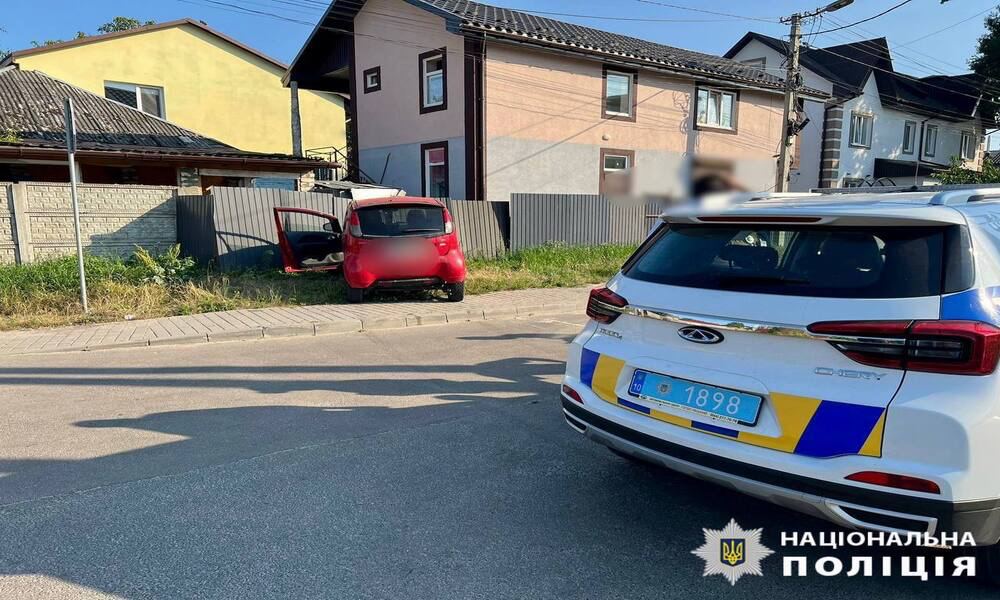 На Київщині ловили п'яного водія, який збив людину і втік (фото)