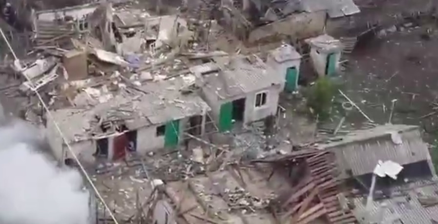 Попасна і що від неї залишилося. Опублікували відео з дрона