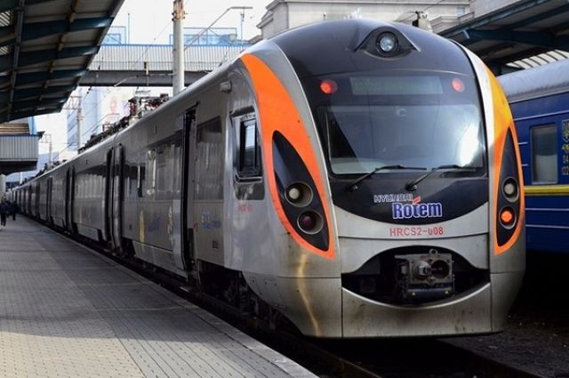 Укрзалізниця запроваджує регулярне курсування поїзда Інтерсіті+ за популярним напрямком (розклад)