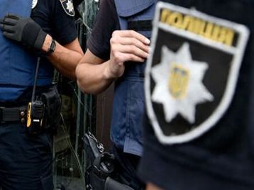 На Закарпатті двоє в'язнів напали на охоронців і втекли з ізолятора