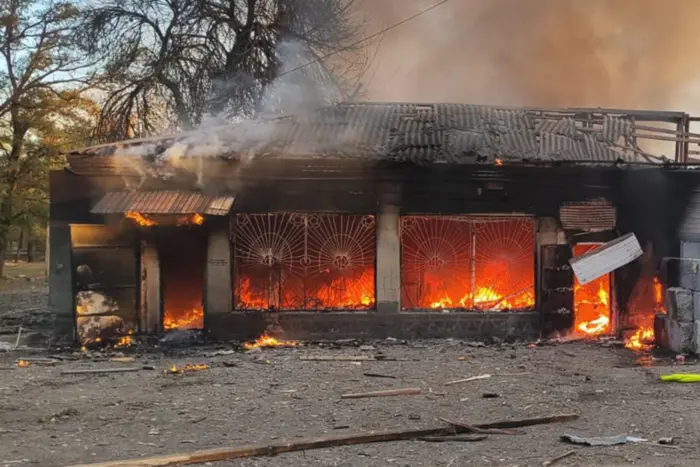 На Донеччині війська РФ вдарили по відділенню «Нової пошти»: є загиблі та поранені