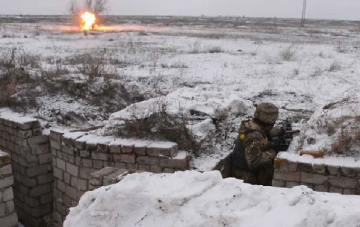 Доба на Донбасі: Окупанти гатили зі 120 мм мінометів та гранатометів, є поранений