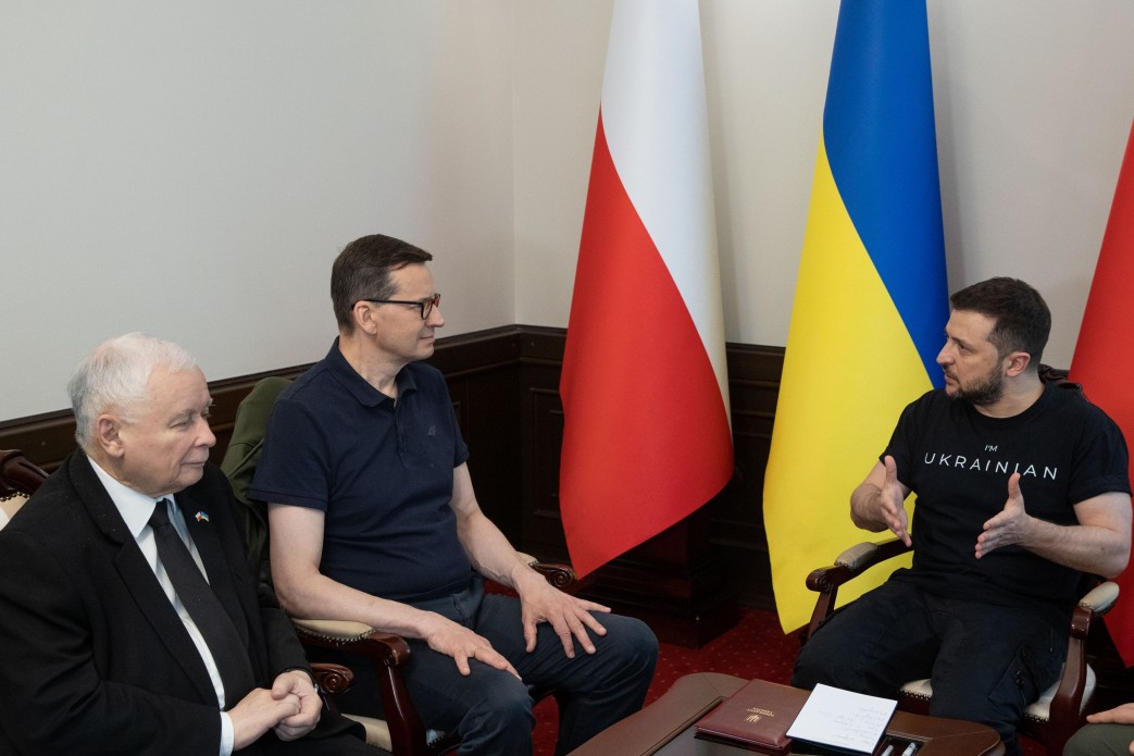 Зеленський нагородив орденами Ярослава Мудрого двох польських політиків