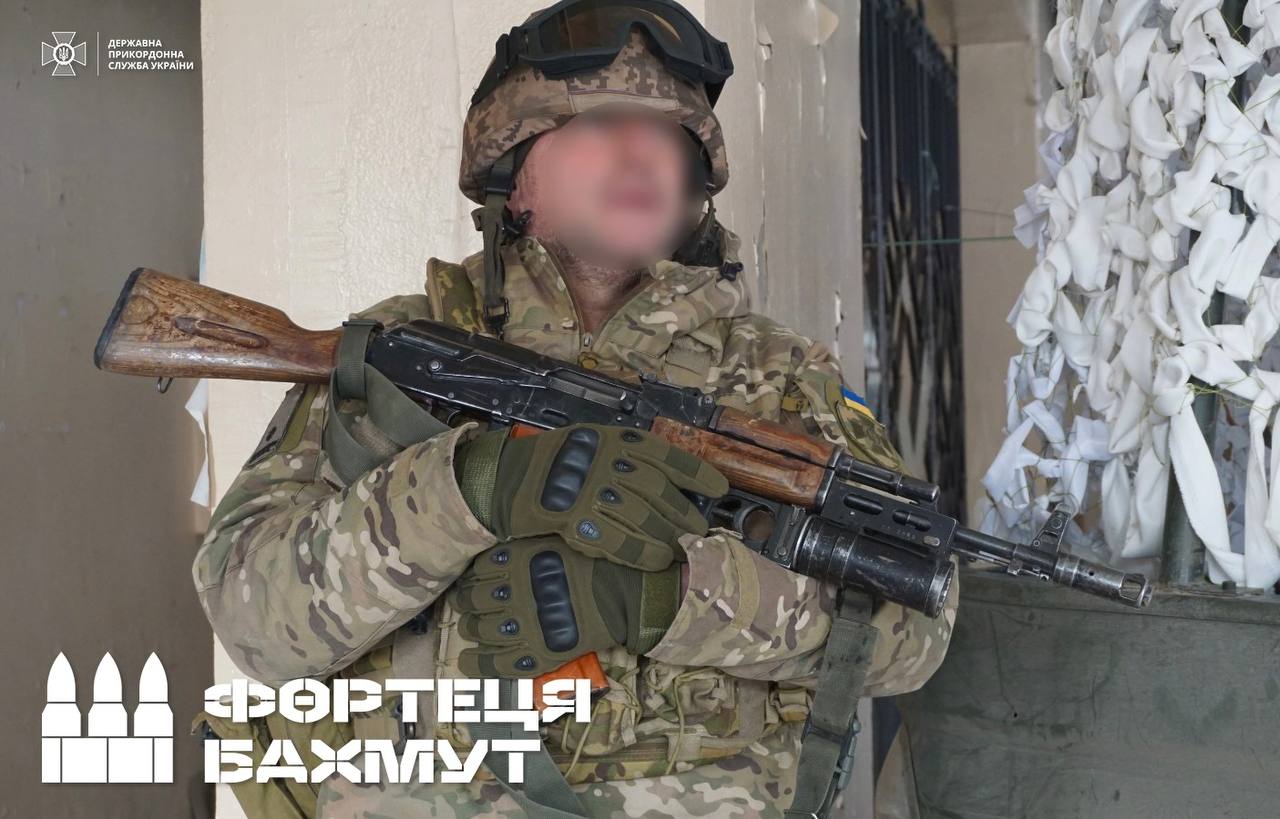 Прикордонники зупинили спроби штурму біля Бахмута. Знищено десятки окупантів