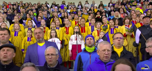 В Естонії тисяча співаків виконали "Ой, у лузі червона калина". Відео