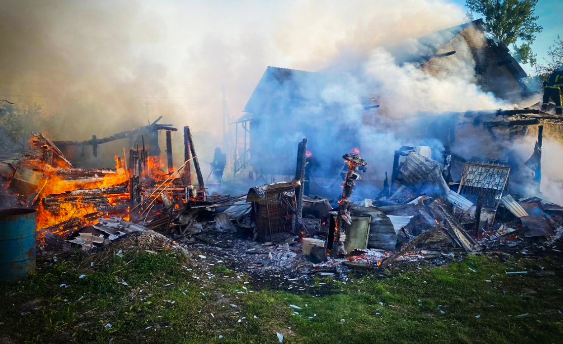 У Львівському районі під час пожежі травмувався чоловік
