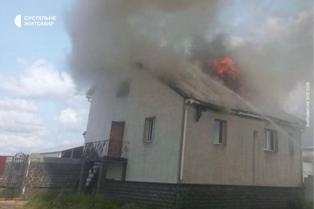 Нічні удари по Житомирщині: фото з місця вибуху