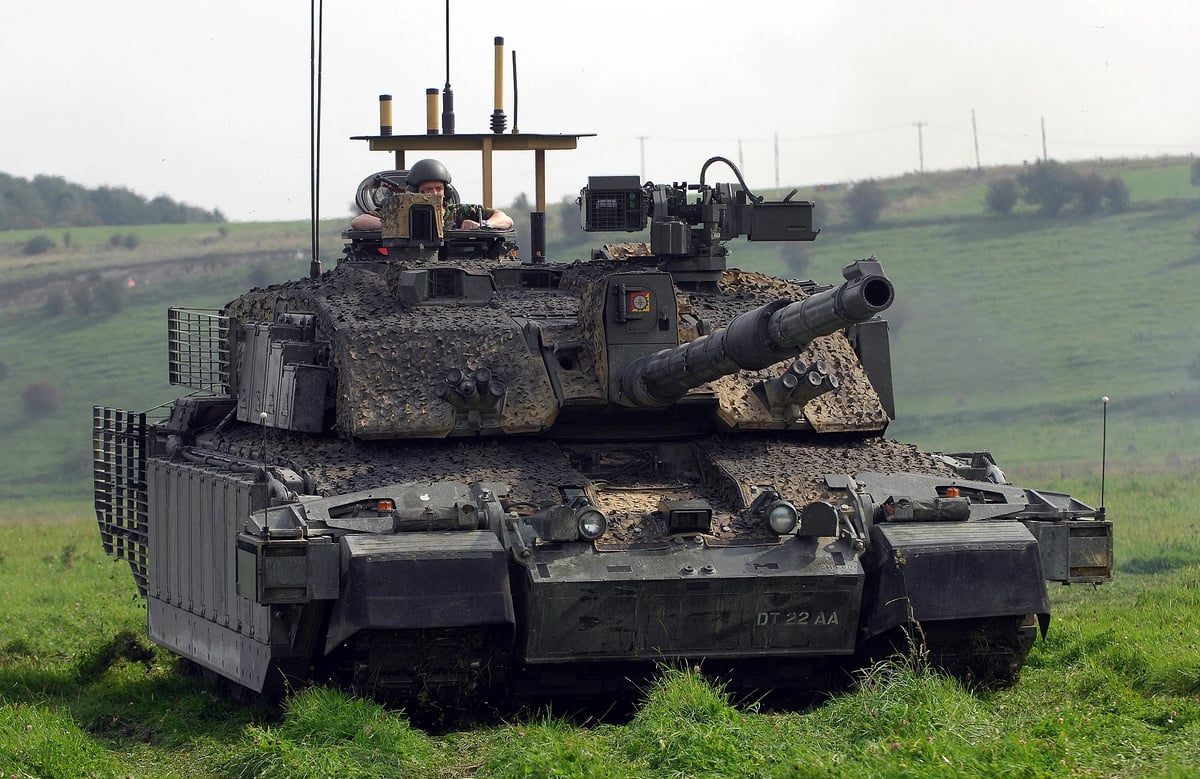 Британія передасть Україні танки Challenger 2 - ЗМІ