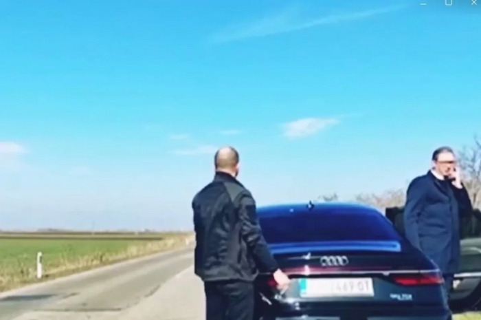 В авто з кортежу президента Сербії на ходу відвалилося колесо: відео інциденту