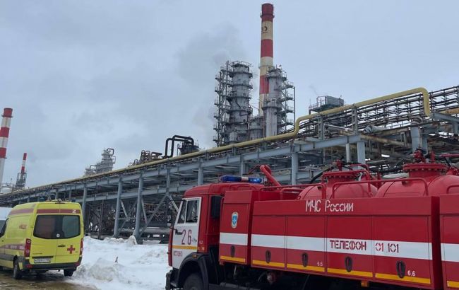 Удару по НПЗ на Кубані: у мережі з'явилися супутникові знімки