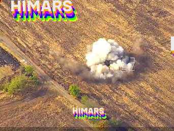 Військові показали, як HIMARS знищує безпілотник з окупантами