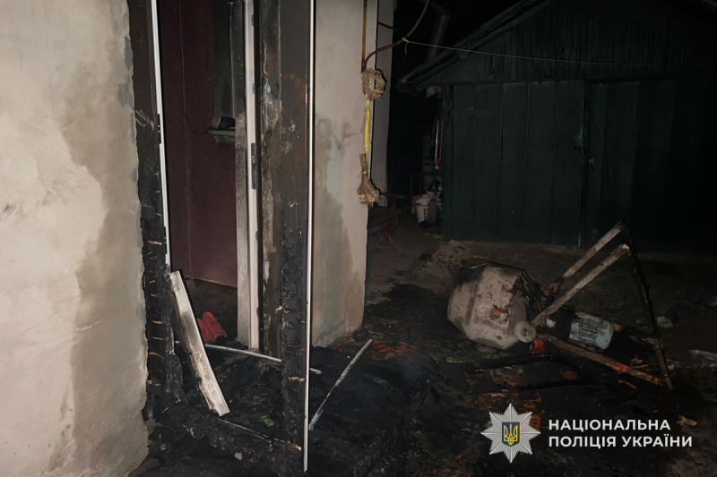 У Тернополі чоловік після сварки з колишньою дружиною підпалив її будинок