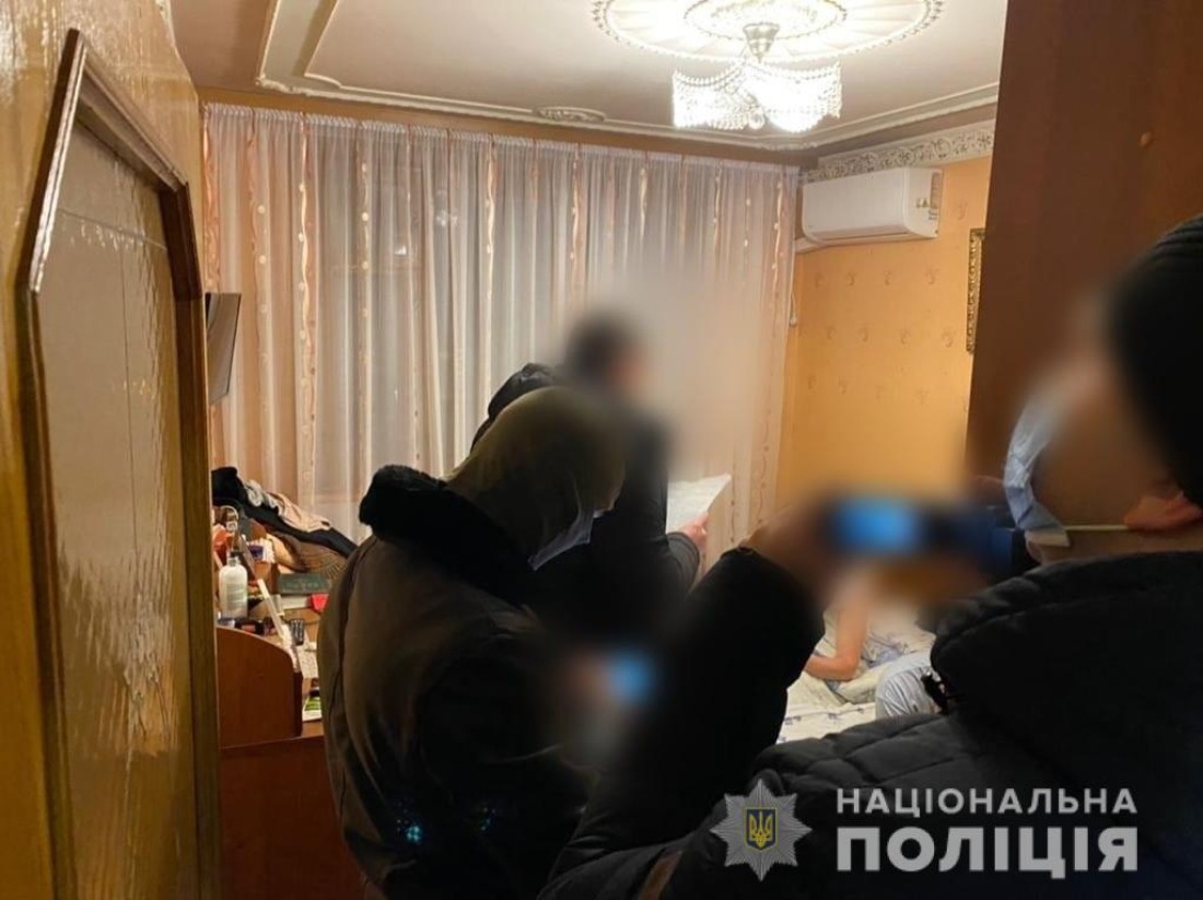 Заробили 1,2 мільйона євро. Злочинці продавали дітей іноземцям