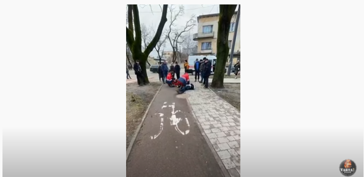 У Львові на вулиці знайшли мертвим чоловіка