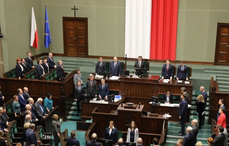 В Польщі набирає обертів гучний скандал в уряді