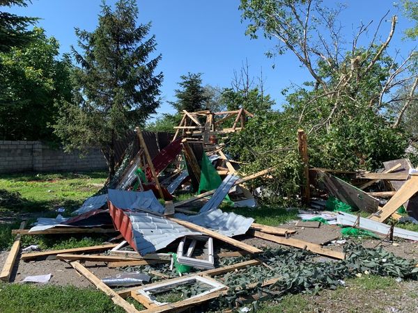 Російські окупанти здійснили артобстріл житлових будинків на Донбасі