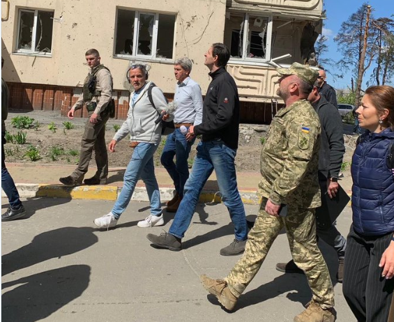 Глави МЗС Німеччини і Нідерландів відвідали Бучу та Ірпінь