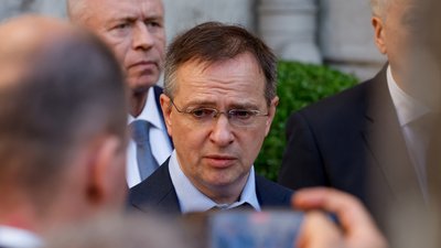 Оглядач The Economist розповів, чим погрожували українцям росіяни під час переговорів в Стамбулі