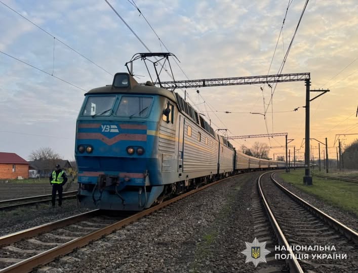 На Львівщині потяг на смерть збив жінку