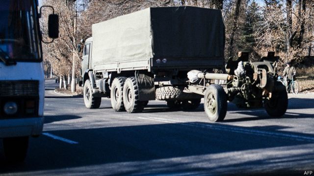 У Білорусі помітили гаубиці без розпізнавальних знаків