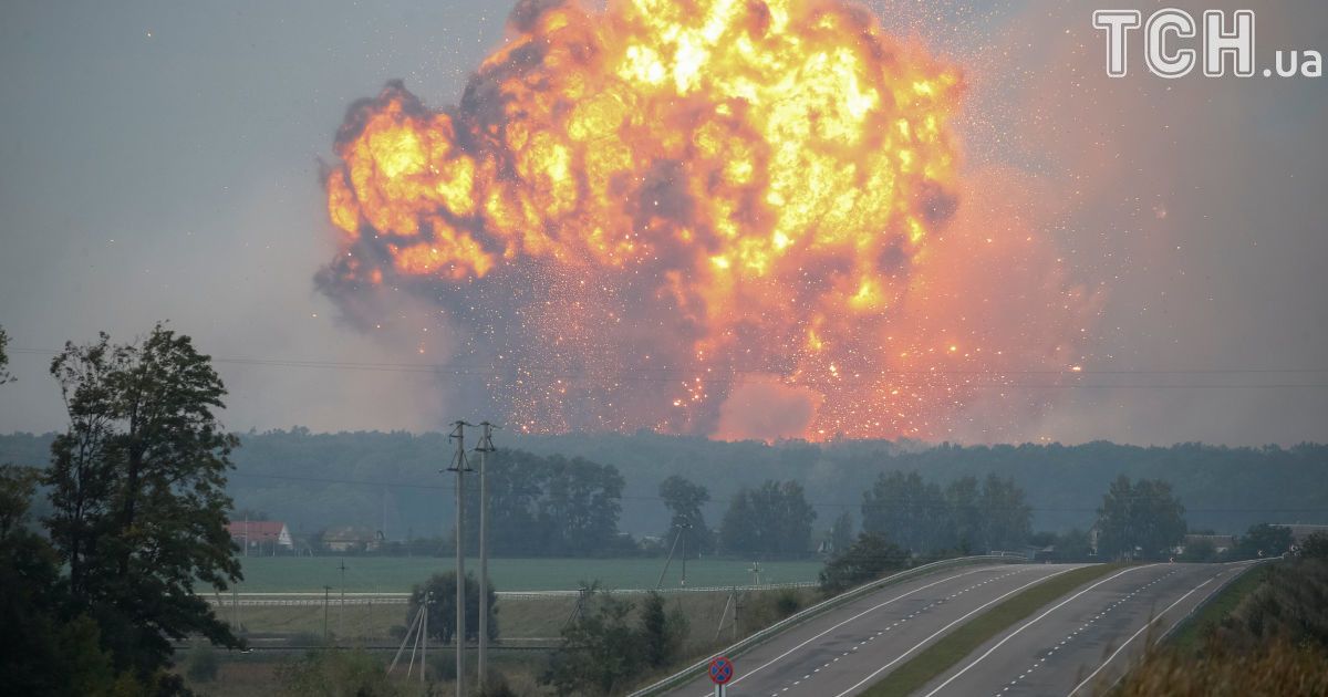 Збройні сили України знищили на півдні декілька складів із боєприпасами