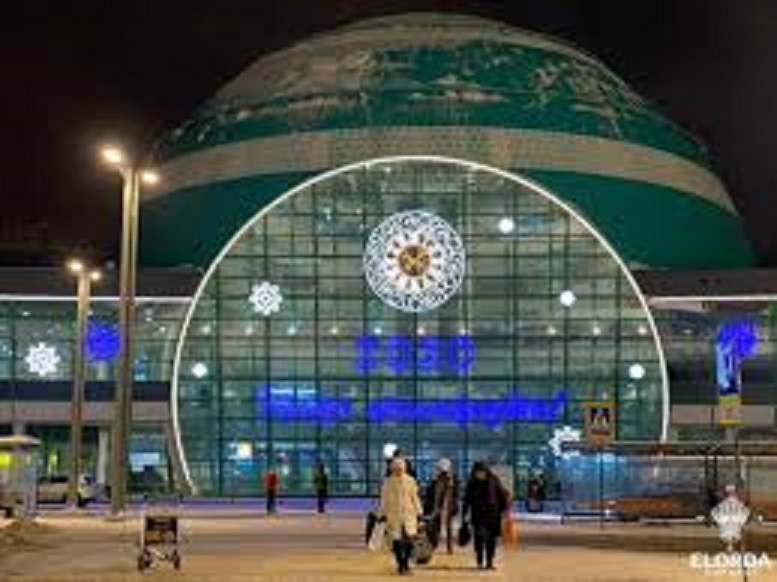 Посольство України в Казахстані: 150 українців намагаються полетіти додому