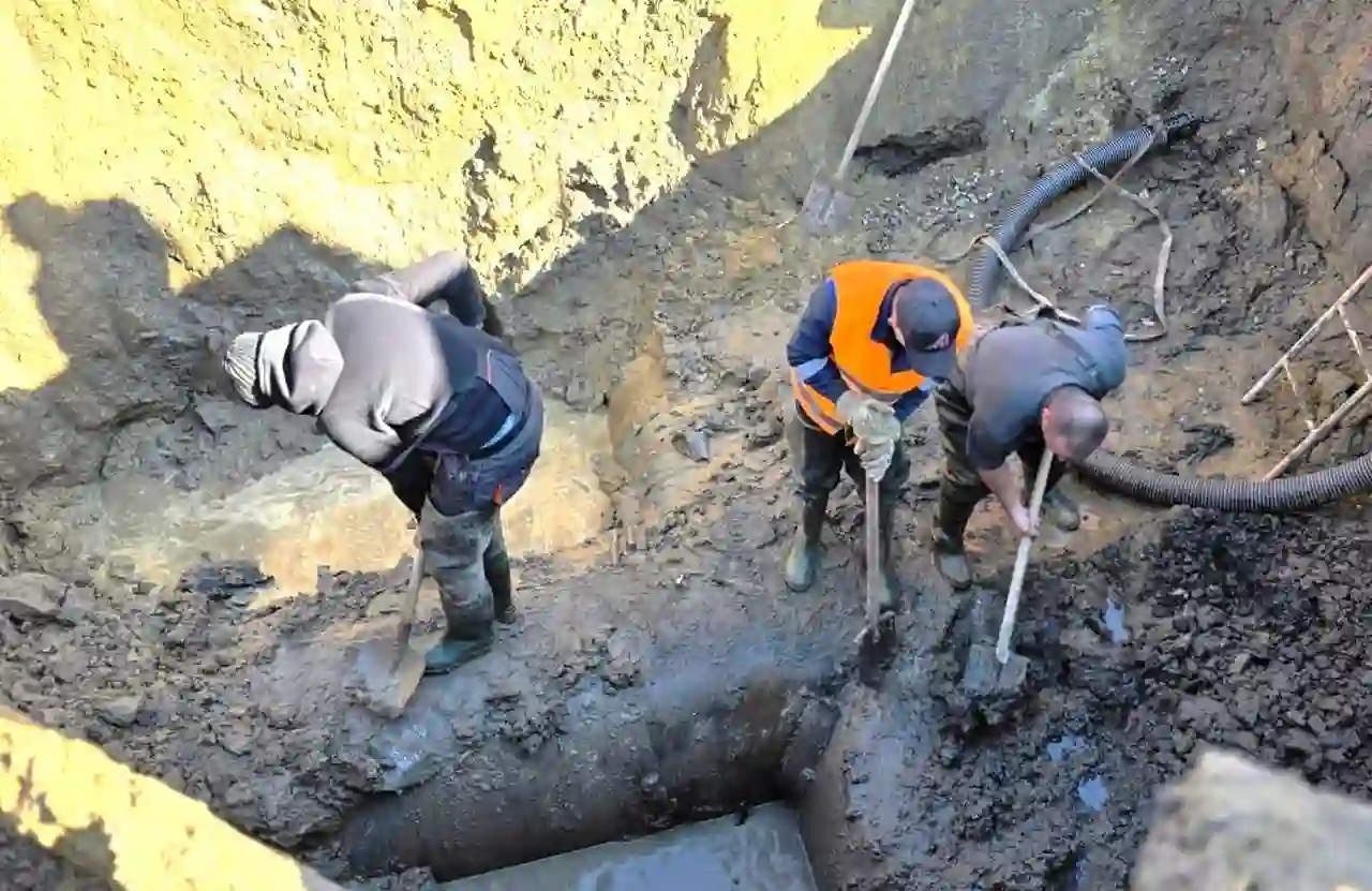 Без води частина Львова: де стався прорив і коли відновлять подачу