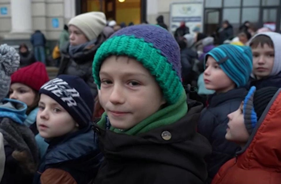 Діти-біженці без супроводу ризикують стати жертвами контрабандистів і торговців людьми