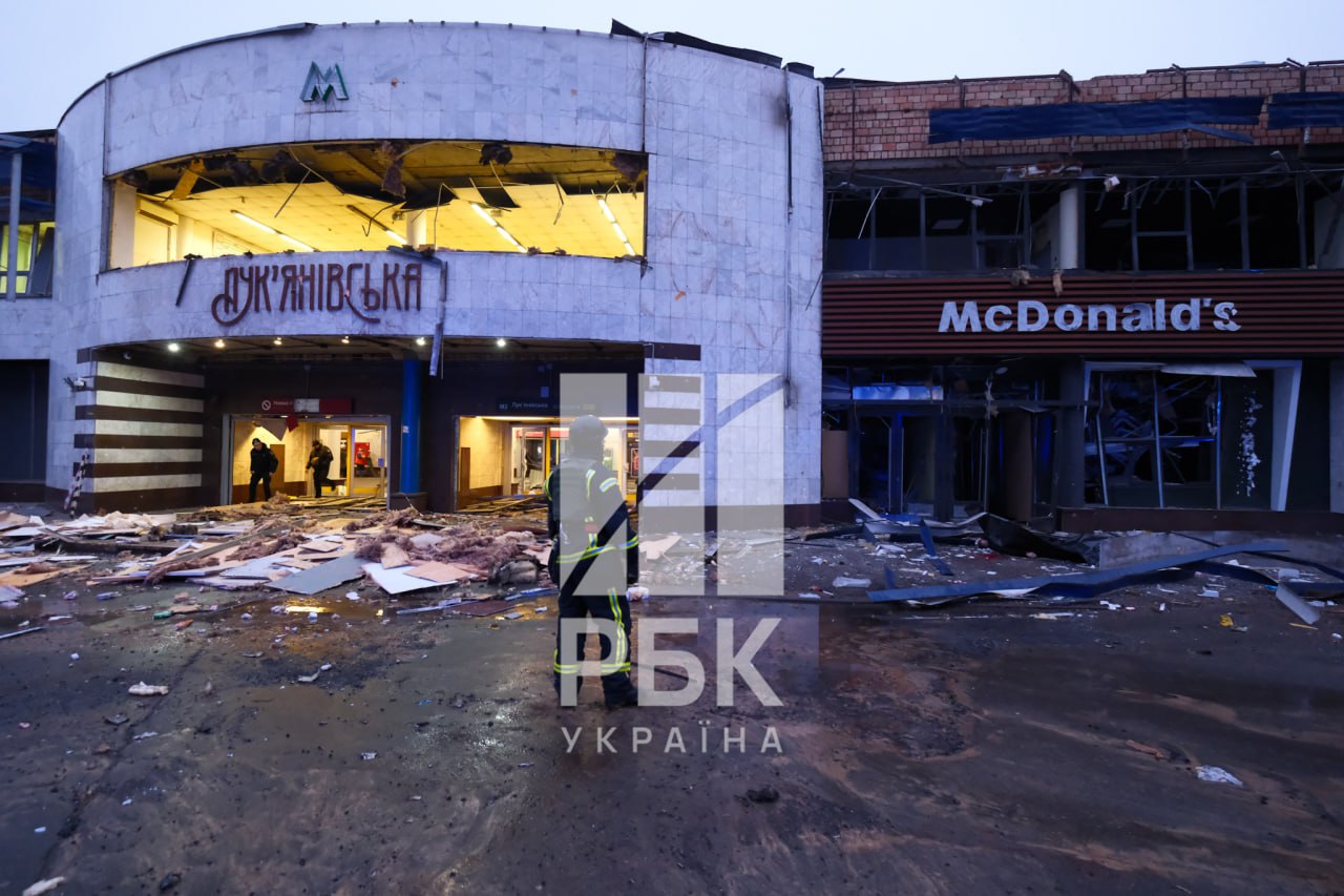 Вибухи у Києві: як виглядає станція метро Лук'янівська (відео)