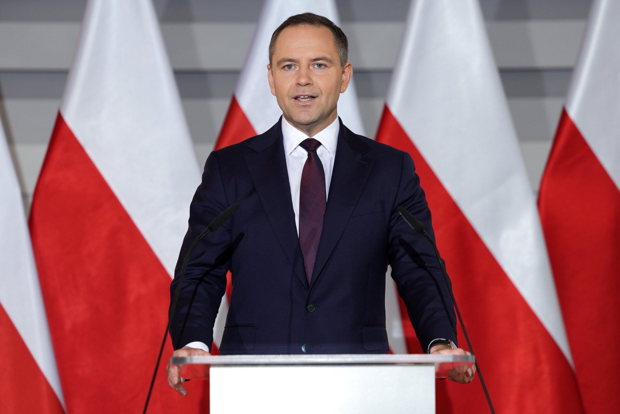 Зробив це востаннє: президент Польщі підписав закон про допомогу українцям