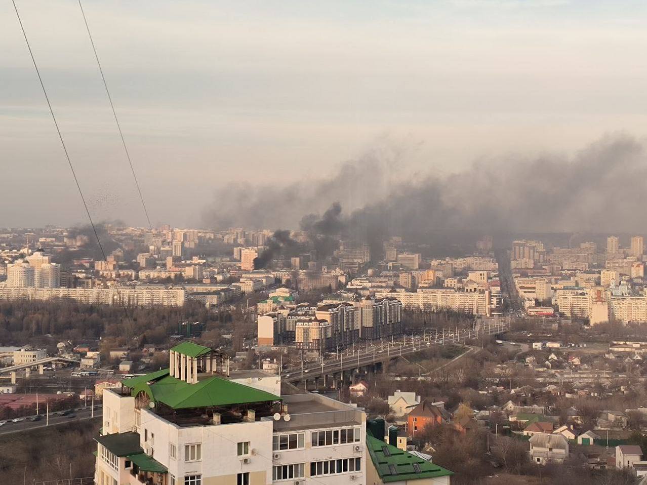 «Прильоти» у Бєлгороді: росіяни повідомляють про загиблих та поранених