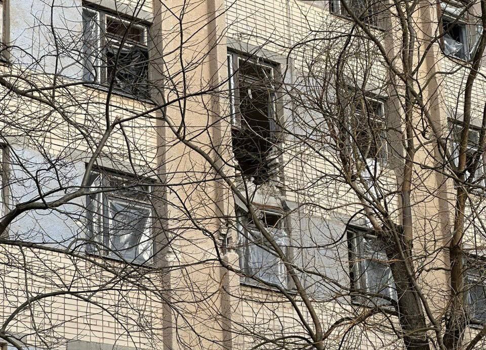 Рашисти обстріляли лікарню в Херсоні