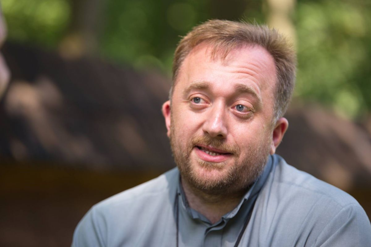 Відомий священник автор петиції про винесення закладів секс-індустрії з центру Львова звернувся до Садового