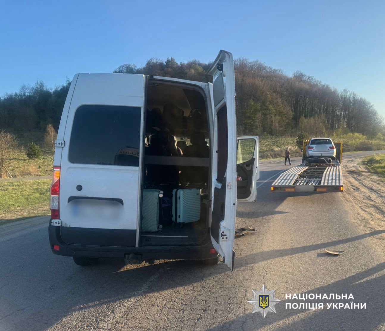 ДТП з п’ятьма постраждалими на Львівщині: поліція оприлюднила фото