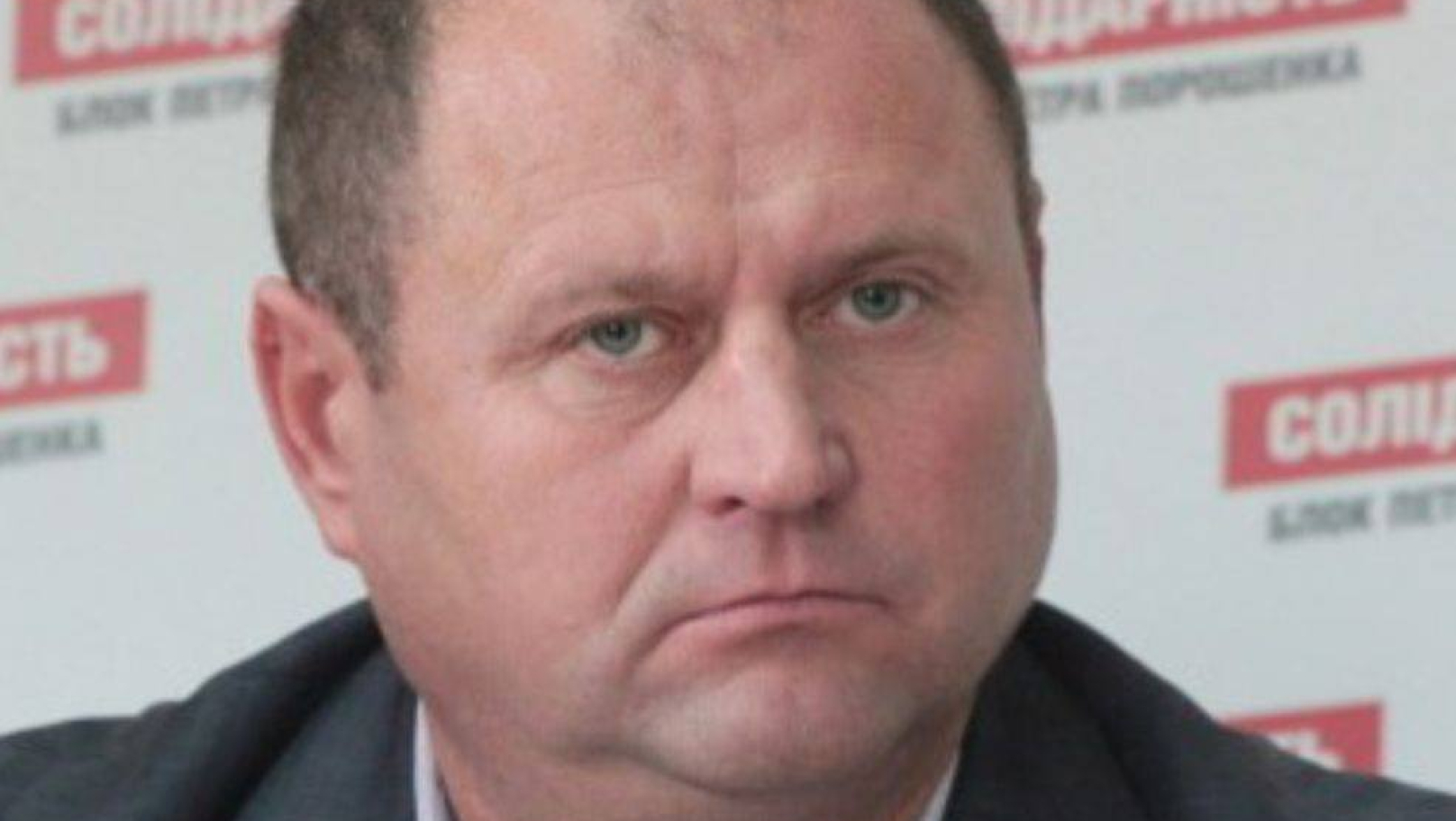 На Львівщині сільський голова задекларував шосте авто - Toyota Land Cruiser та подарував 200 тисяч